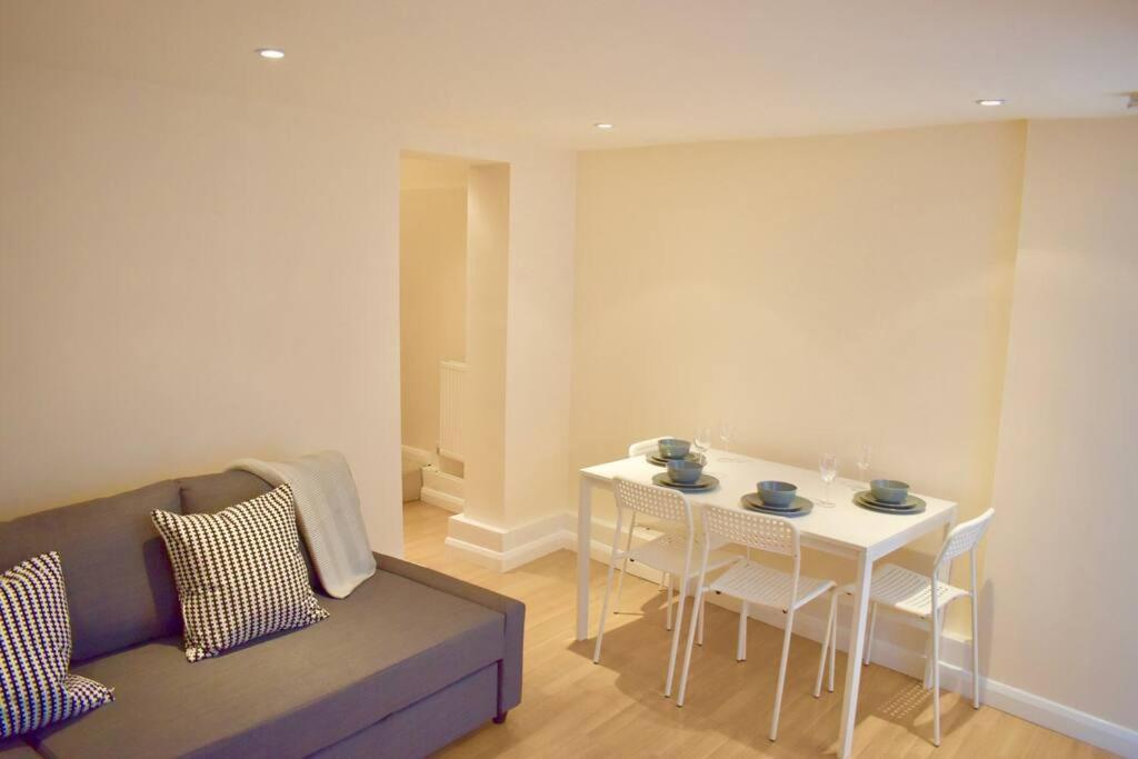 Cosy 1 Bedroom Flat Near The London Eye Kültér fotó