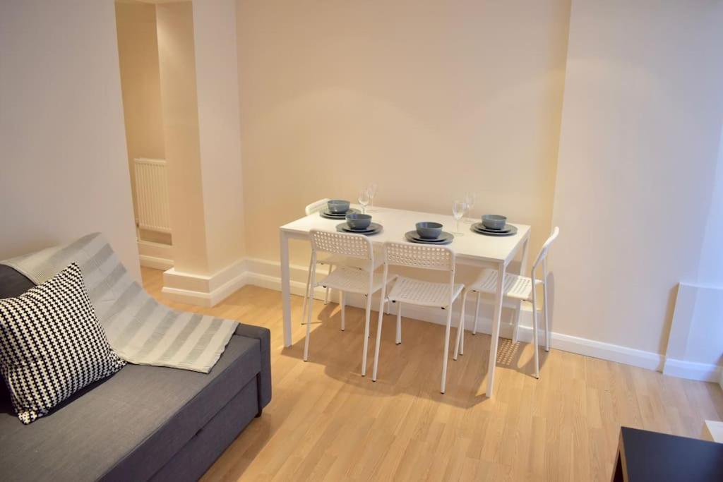 Cosy 1 Bedroom Flat Near The London Eye Kültér fotó